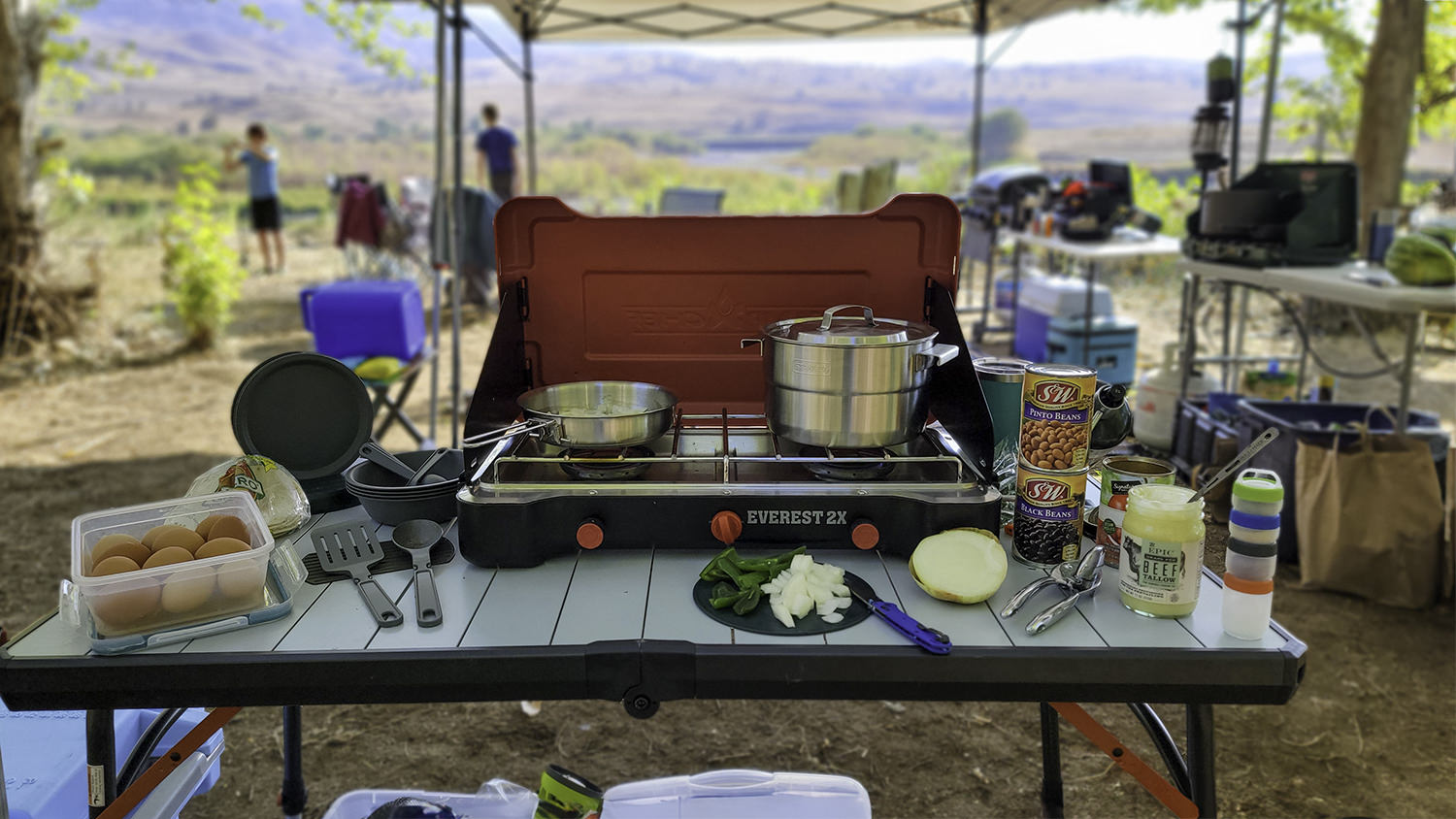 Front Page -Coleman Camp Shop Camping Cookware 16x9 1